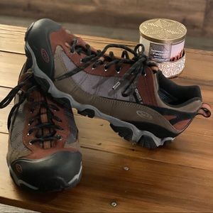 Oboz Firebrand II Low Hiking Boots (Men’s 12W)